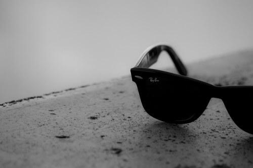 black-and-white-dark-summer-495